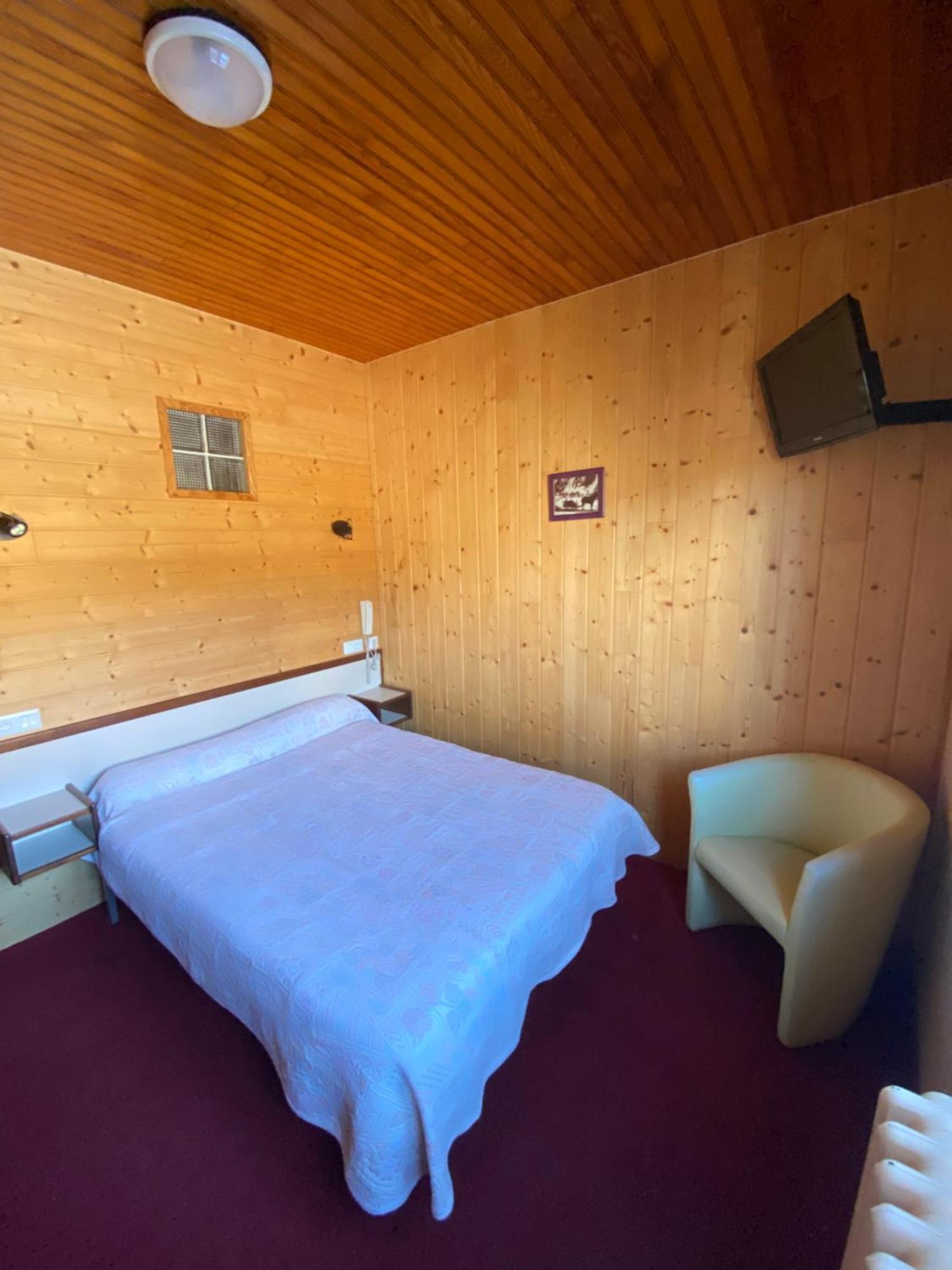 Relais Du Belloch Angoustrine Екстериор снимка