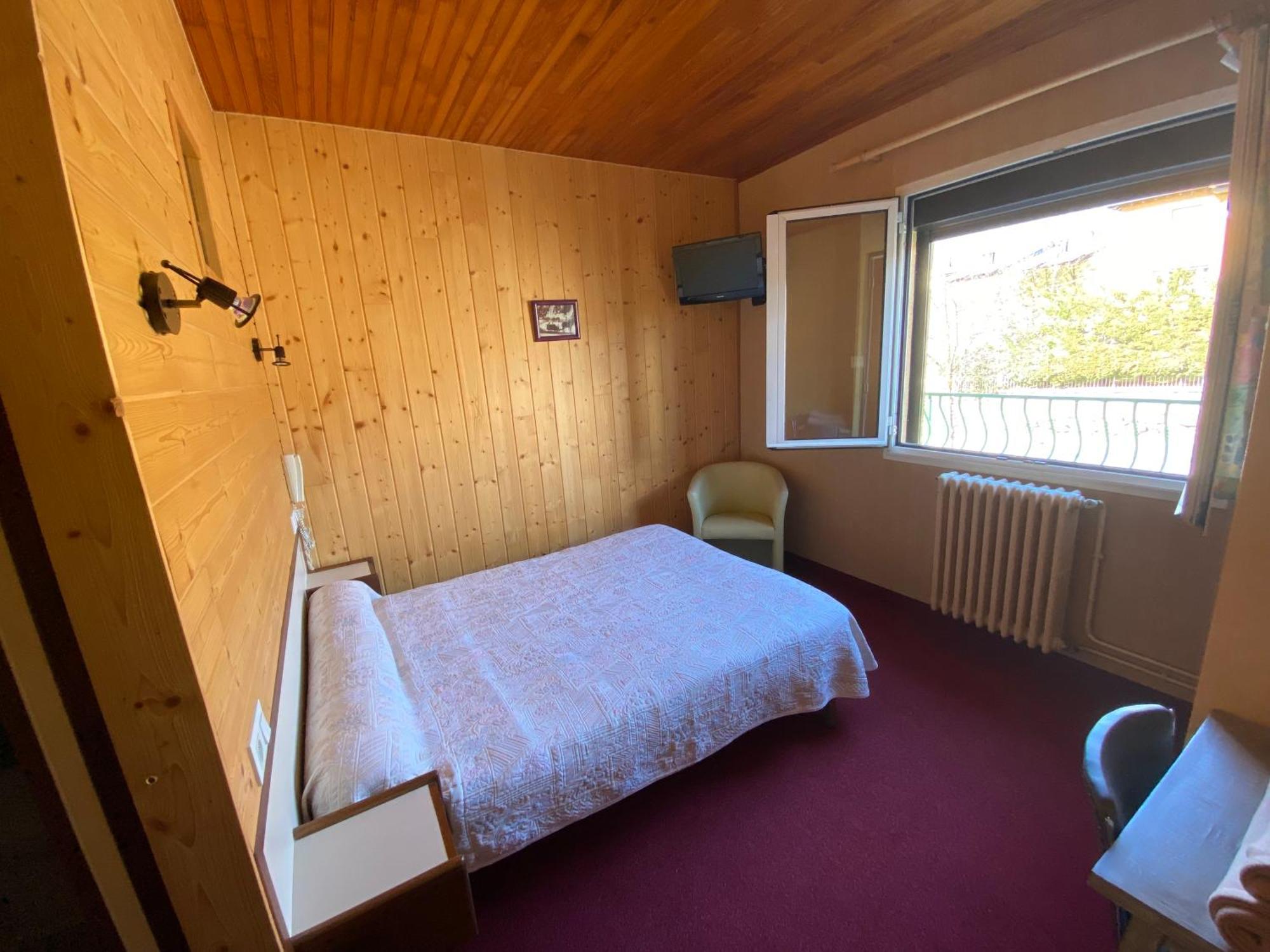 Relais Du Belloch Angoustrine Екстериор снимка